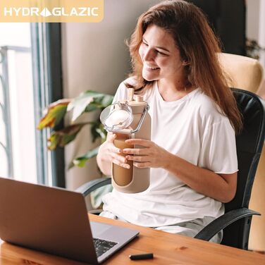 1900ml Glass Drinking Bottle with Straw and Stainless Steel Handle, Glass Water Bottle with Silicone Sleeve and Time Marker, Monitor Your Daily Water Intake 2 Liter, Light Green (Amber)