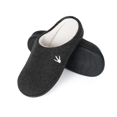 Теплі домашні тапочки для жінок та чоловіків з антиковзкою підошвою – Утеплені зимові пантофлі | Memory Foam HOD06 40/41 EU Чорні