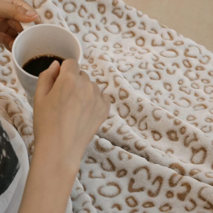 Плед з флісу FY Fiber House Leopard, 130x150 см, коричневий | М'який та теплий плед для дому