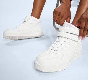 Жіночі баскетбольні черевики Lucky Step з кріпленням на липучці - стильні кросівки з екошкіри (37 EU, Білий)