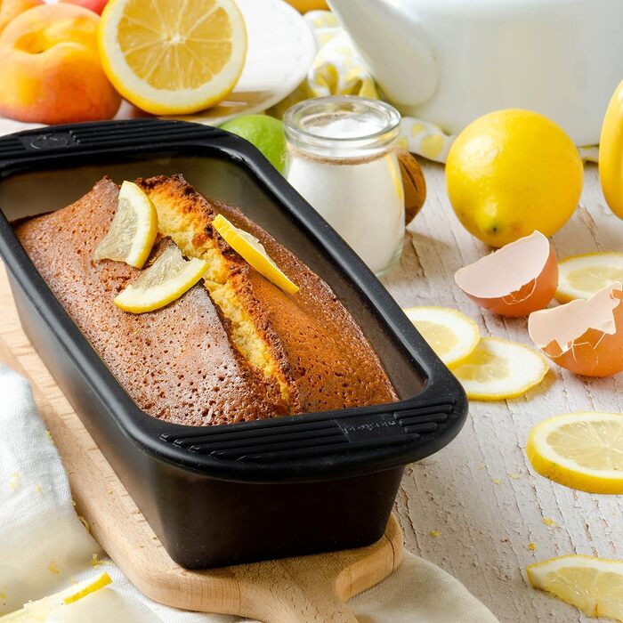 Mastrad Loaf Pan - Premium Silicone Bread Loaf Pan for Baking - Non-stick coated, temperature resistant and dishwasher safe