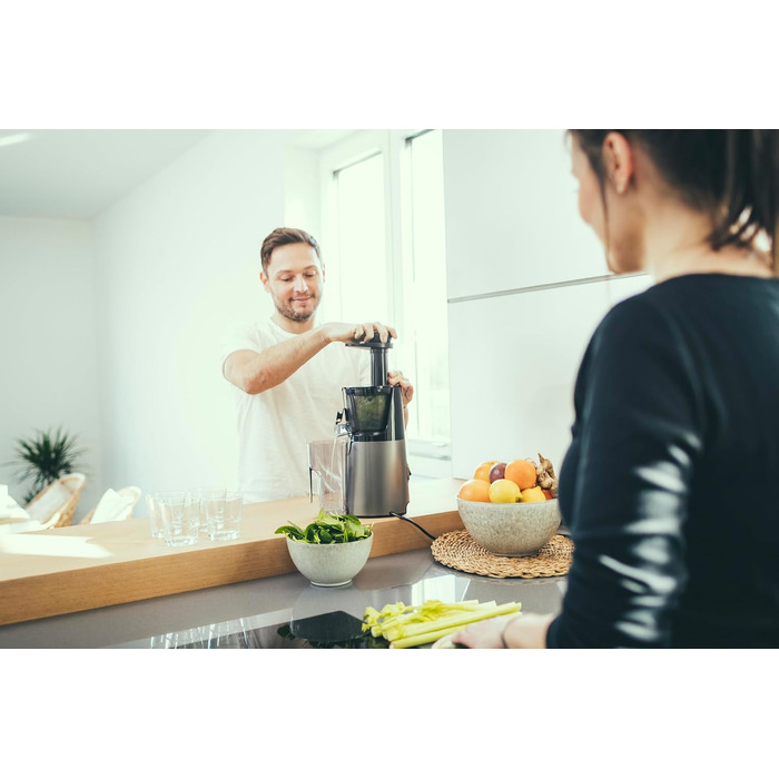 Електрична повільна соковижималка Severin для овочів та фруктів, Slow Juicer, 1.0 л