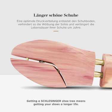 Schlesinger – 4 pairs of premium men's shoe stretchers made of high-quality cedarwood for optimal shoe care. Kaiser model. Size 35 – 52 in silver or gold.