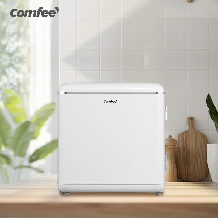 Холодильник Comfee RCD50RE2EURT(E) Retro, 47 л, Mini, червоний, для дому, офісу, готелю, енергоклас E