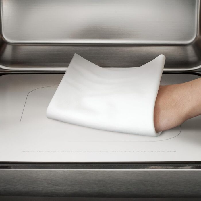 Мікрохвильова піч CASO MG20 Ceramic з грилем 2-в-1 | Керамічний нагрівач, решітка-гриль для 2 рівнів, 900 Вт, 1000 Вт гриль, 20 л, нержавіюча сталь, дзеркальне покриття