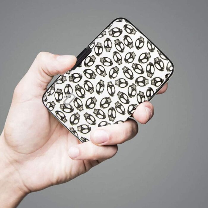 Алюмінієве картхолдер ÖGON -DESIGNS Smart Case Stockholm V1 з RFID захистом (Skull Style)