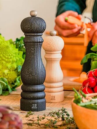 Перецьмолка Peugeot Bistro 10 см, графіт, класичне регулювання, дерево, сертифікат PEFC, з чорним перцем
