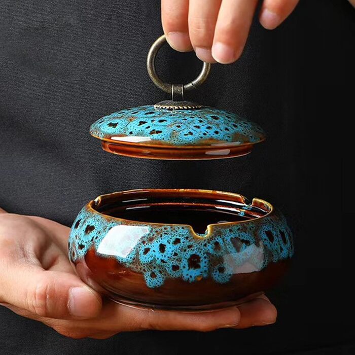 Керамічна попільничка з кришкою, попільничка для сигарет для дому та офісу (Блакитна)