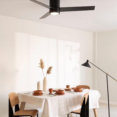 Стеляний вентилятор WINDMINIMAL білий з освітленням та пультом керування. Тихий, таймер, DC-двигун, 40W, діаметр 132 см, 6 швидкостей, режим літо/зима (чорні лопаті)