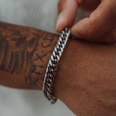 Чоловічий браслет Serasar з нержавіючої сталі 316L | Водостійкий, надійний замок, 3 кольори | У подарунковій коробці (20 см, Cuban, сріблястий)