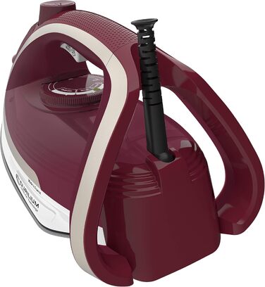 Праска Tefal Ultragliss Plus FV6810, 2800 Вт, паровий удар 250 г/хв, постійна подача пари 50 г/хв, стійка до подряпин підошва, режим Eco, червоно-біла