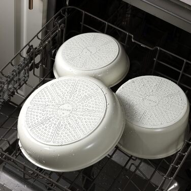 Набір посуду Carote 18 предметів: каструлі та сковороди з керамічним антипригарним покриттям, знімні ручки, індукція, кремово-білий