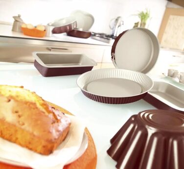 Набір форм для випічки Guardini: Springform 26 см, форма для тортів 28 см, форма для мафінів 25 см, сталь з антипригарним покриттям, бежево-шоколадного кольору