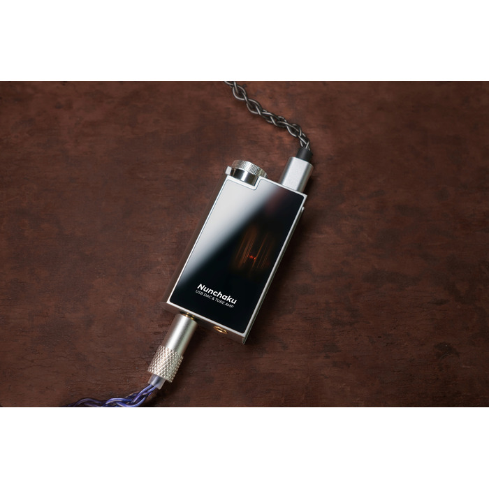 Портативний підсилювач для навушників iBasso Nunchaku