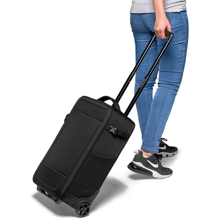 Рюкзак для камери Manfrotto Advanced Fast III з відділенням для ноутбука та аксесуарів, знімні перегородки, бічний доступ, кріплення для штатива