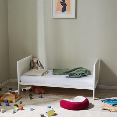 Convertible Baby Bed with Mattress, Toddler Bed, Crib, Bedside Sleeper, 60x120, Fall Protection, Baby, Toddler, Children's Bed, Complete Set, Height Adjustable & Removable Slats, Wood in White, 60 x 120 cm + Mattress White