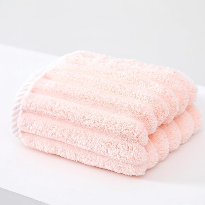 М'які рушники з мікрофібри SOFTBATFY, 4 шт., 35,6 x 76,2 см - для ванної, душу, спа (різні кольори)