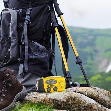 Радіо Solar Radio на сонячних батареях з ручним генератором, AM/FM, Powerbank 2000mAh, LED ліхтарик, USB зарядка для телефону - жовте