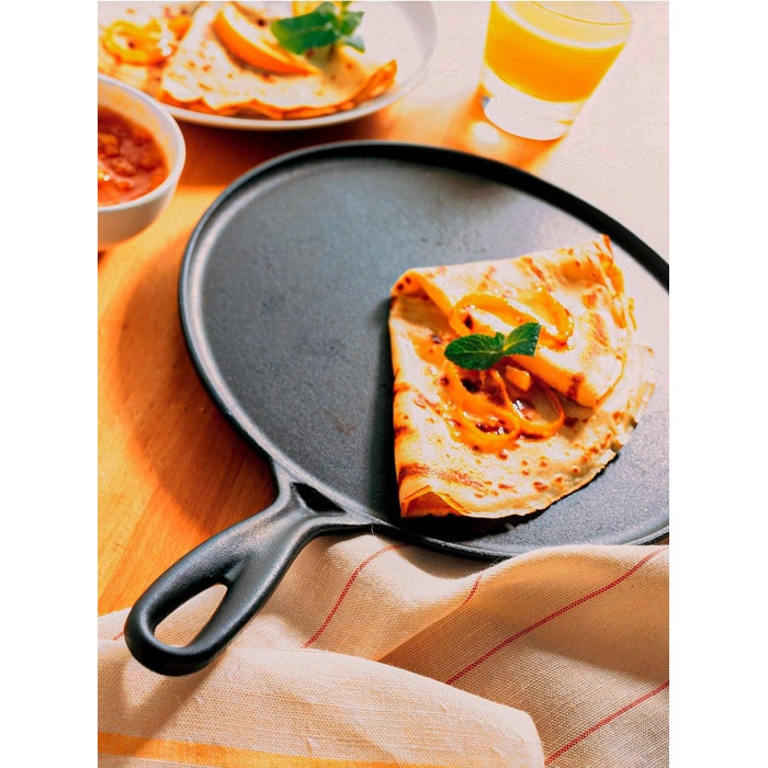 Млинцева сковорода з чавуну Le Creuset 27 см Cerise, з дерев'яною лопаткою, для всіх типів плит, індукційна