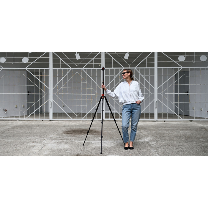 Штатив Camrock Wanderer T42, 175,7 см, чорний