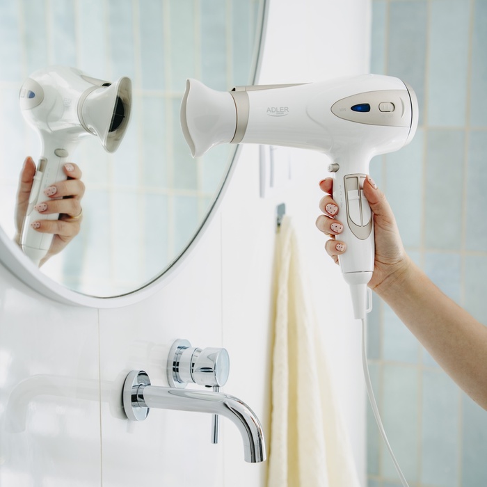 Потужний фен для волосся з іонізацією та дифузором, 2400 Вт, з функцією холодного обдуву та регулюванням температури