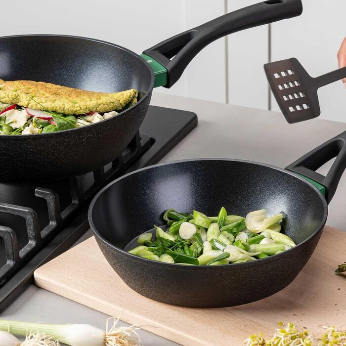 Grill-сковорода FACKELMANN Chefkoch Hamburg керамічна 28 см з антипригарним покриттям, з переробленого алюмінію, для всіх типів плит та духовки