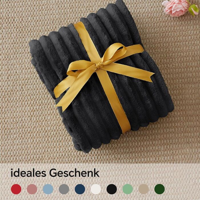 Чорна флісова ковдра BEDELITE 125x150 см - м'яка та тепла для дивана, декору та відпочинку