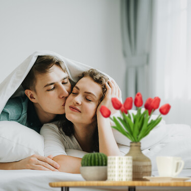 Круглий журнальний столик Relaxdays з коліщатками