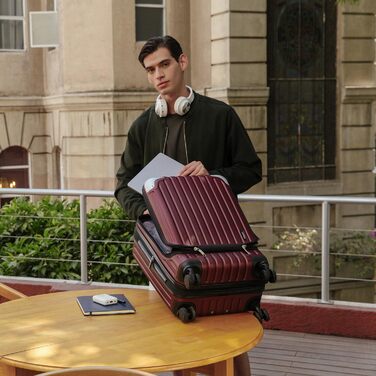 Валіза на колесах LEVEL8, ручна поклажа, жорсткий корпус, TSA, червоний, 37x25x55.5 см