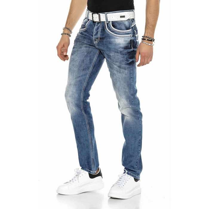 Чоловічі джинси Cipo & Baxx: сучасний денім, блакитний колір, розмір 29W/30L