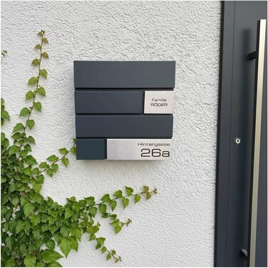Поштова скринька Metzler Modell G антрацит, порошкове покриття RAL 7016, з гравіюванням та табличкою з нержавіючої сталі, настінний монтаж, 37x37x10.5 см