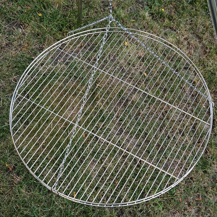 Three-legged swivel grill including 70 cm grill grate, made in Germany