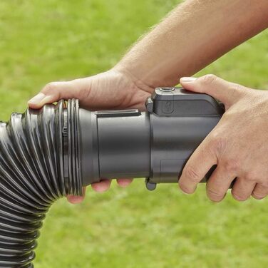 BLACK+DECKER 3-в-1 акумуляторний садовий пилосос-видувка 3000 Вт з подрібнювачем, рюкзаком-мішком 72 л, регульованою потужністю, для терас і доріжок (BEBLV300)