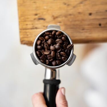 Кава в зернах Caffè Vergnano 1882 Arabica 100%, 500 г