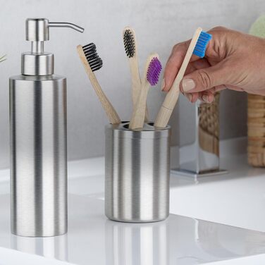 Fackelmann Soap Dispenser & Toothbrush Holder Tecno, liquid soap dispenser made of high-quality stainless steel, holder for 4 toothbrushes, high-quality toothbrush holder (color: matte silver), quantity: 1 x set of 2 (dispenser silver)