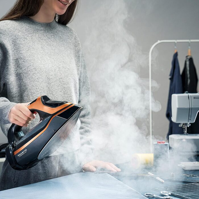 Rowenta DW9510 Steamforce Pro Steam Iron | 3200 Watts | Pump System | 75 g/min continuous steam output | 300 g/min steam boost | 2 steam settings | 350 ml water tank | Black/Copper 300g/min steam boost - Rowenta's most powerful