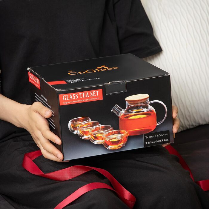 Скляна чайниця з ситечком CnGlass, 900мл, стійка до плити, для листового та квіткового чаю, комплект з 4 чашками по 100мл