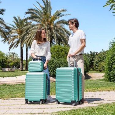 Набір валіз NUMADA 4 шт. (75см, 63см, 53см, культиватор), ABS, міцний, мінтовий