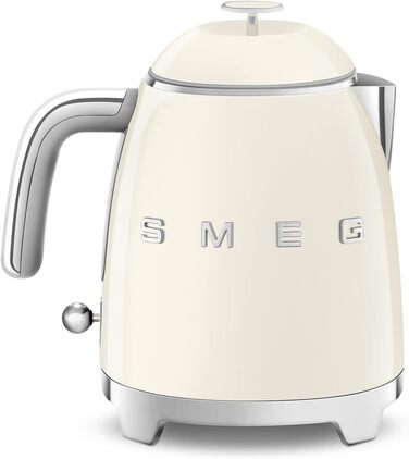 Електричний чайник Smeg KLF05CREU, 0.8 л, кремовий колір, нержавіюча сталь, захист від перегріву, індикатор рівня води, антиковзаюче дно, вбудована котушка для кабелю, 1400W