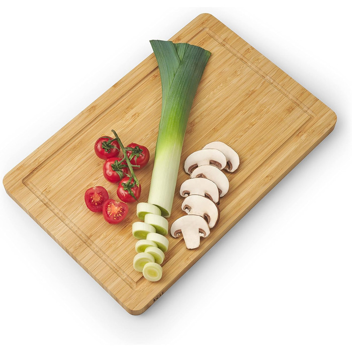 Blumtal Cutting Board Wood made from 100% Bamboo L - 2cm thick wooden board antibacterial - solid cutting board with juice groove - wooden cutting board 38x25x2cm - Alternative to plastic cutting board