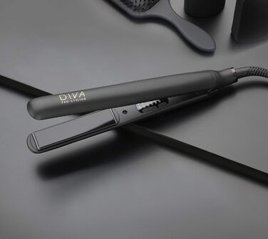 Diva Pro Styling Digital Flat Iron - Ceramic Plates - Auto Shutoff - 3m Cord - Black