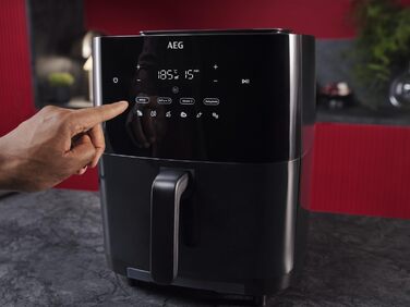 AEG AAF7SB Hot Air Fryer / 90% Less Fat / 10 Programs / 40-200°C / Steaming / Drying / 6.9 l / Dishwasher-safe / Temperature & Time Selection / Flip Reminder / 1.1 l Water Tank / Black Black 6.9 l Capacity Series 8000
