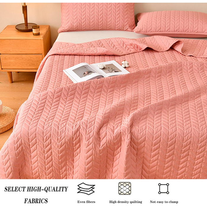 Cozy, warm quilted blanket, 230 x 250 cm, soft, woven throw blanket for bed, couch, and chair, comfortable blanket, perfect for home decor and winter warmth