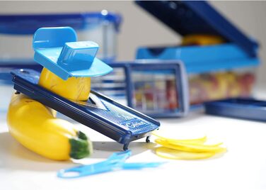 Набір для нарізки овочів Genius Nicer Dicer Smart (14 шт.) - набір для нарізки кубиками, соломкою, слайсами та чвертями з рецептами. Салатний слайсер, овочевий слайсер, гурковий слайсер (блакитний)