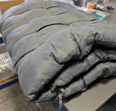 Розкладне ліжко R70, 190 см x 75 см, сіре