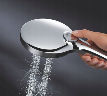 Душова лійка GROHE Rainshower SmartActive 130 26574000 Хром