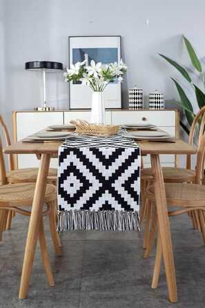 KnBoB Cotton Linen Table Runner Black and White Geometric Puzzle Pattern with Tassels for Dining Room Party Holiday Decoration, Size 32x160CM