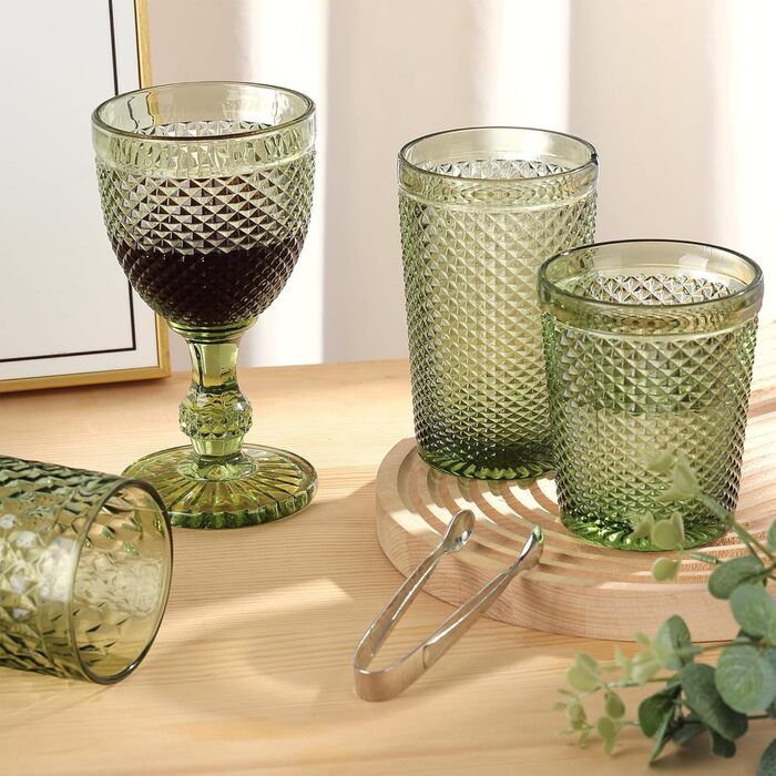 Joeyan 270ml Green Vintage Wine Glasses with Diamond Relief, Colorful Goblet Glasses Wine Goblet Set for Wine Juice Drinks, Set of 4 Retro Drinking Glasses with Stem, Dishwasher Safe