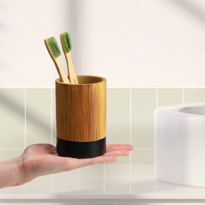 Набір для ванної кімнати KADAX: мильниця та стакан для зубної пасти з імітацією дерева (чорний)