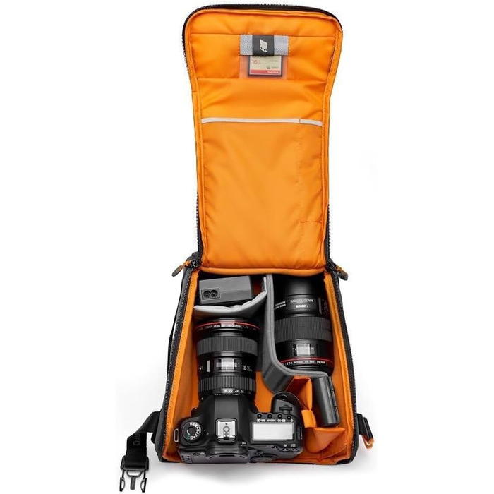 Lowepro GearUp Creator Box Large II - сумка для бездзеркальних та DSLR камер, помаранчевий колір, з QuickDoor доступом, виготовлена з перероблених матеріалів